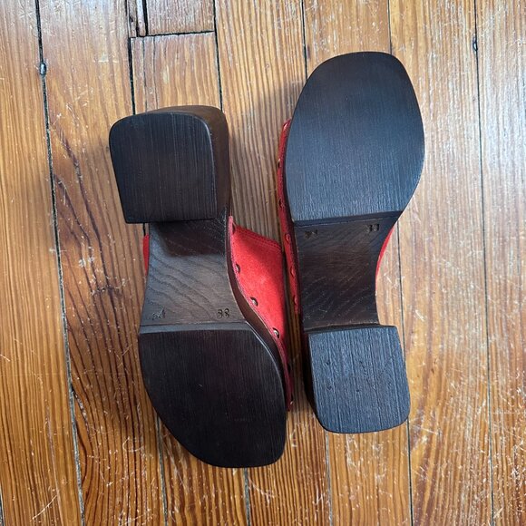 Penelope Chilvers Red Mules with Gold Accents - Picture 5 of 8